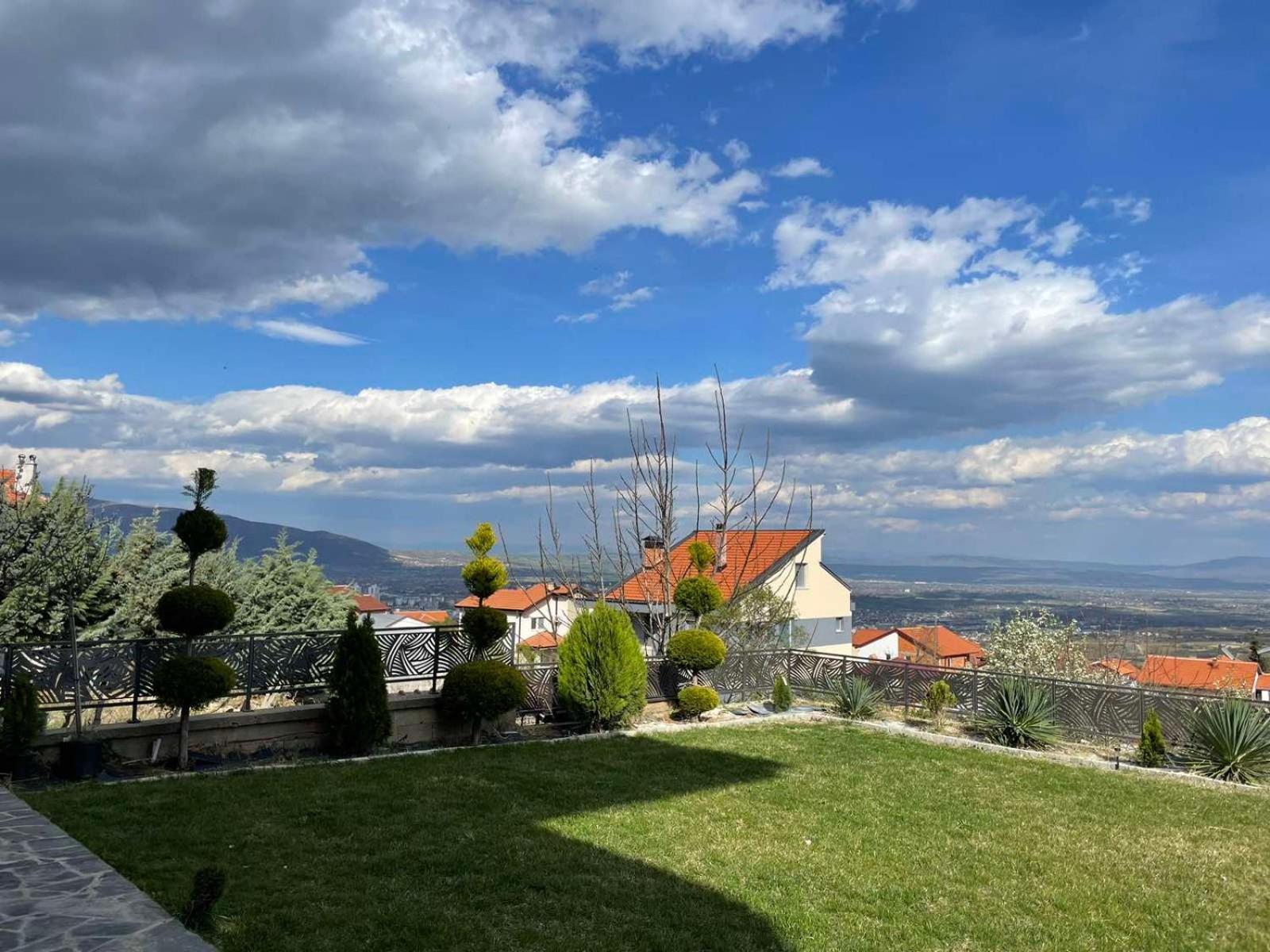 City View Apartment Skopje Exterior photo